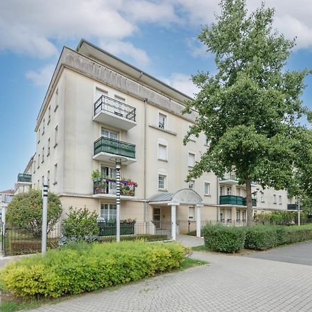 Superb Family Duplex Clos To Disneyland 布西圣乔治 外观 照片