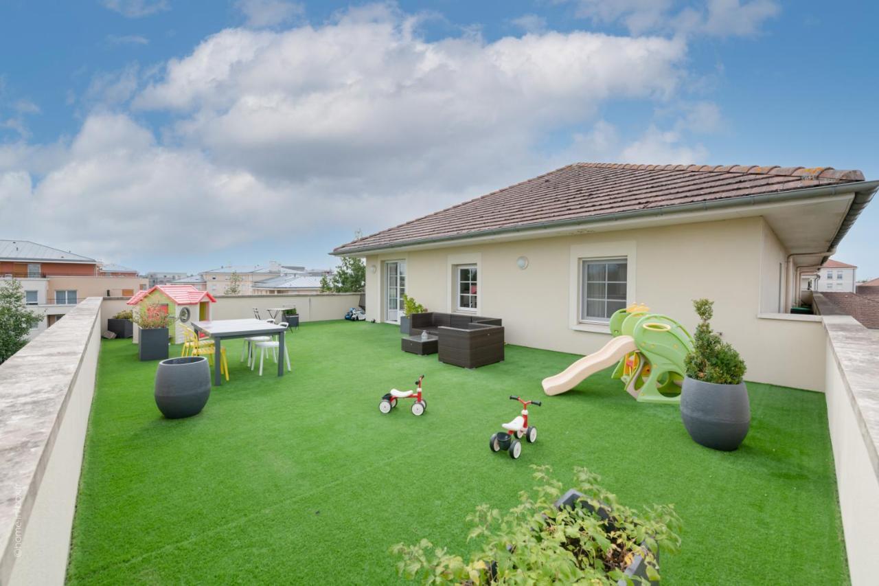 Superb Family Duplex Clos To Disneyland 布西圣乔治 外观 照片